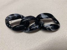 Load image into Gallery viewer, COLOR CHAIN DANGLE EARRING