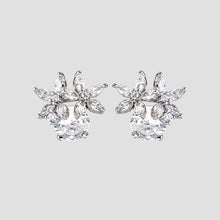 Load image into Gallery viewer, Zircon 925 Sterling Silver Flower Stud Earrings