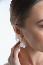 Load image into Gallery viewer, FLORAL SUMMER EARRINGS