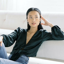 Load image into Gallery viewer, Magic Charm Hand Hoops