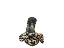 Cargar imagen en el visor de la galería, Joelle High Heel Bow Tie Leopard Print Mules