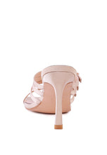 Cargar imagen en el visor de la galería, NYLE PLATFORM HEELED SANDALS