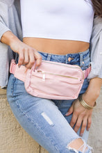 Cargar imagen en el visor de la galería, Everyday Nylon Belt Bag