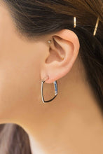 Load image into Gallery viewer, Angular Hoop Earrings