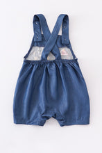 Cargar imagen en el visor de la galería, Blue farm applique tractor applique denim jonjon