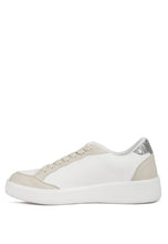 Load image into Gallery viewer, Perry Glitter Detail Star Sneakers