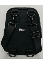 Load image into Gallery viewer, Jet Crossbody Sling