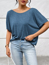 Load image into Gallery viewer, Backless Twisted Round Neck Half Sleeve T-Shirt