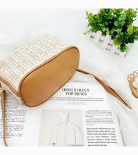 Load image into Gallery viewer, Imani Crochet Top Handle Crossbody