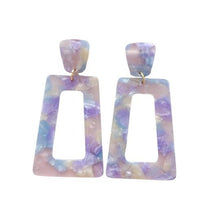 Load image into Gallery viewer, Avery Earrings - Dreamy