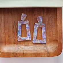 Load image into Gallery viewer, Avery Earrings - Dreamy