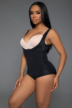 Cargar imagen en el visor de la galería, Keep It Tight Bodysuit Shaper