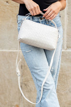 Cargar imagen en el visor de la galería, Mia Convertible Woven Crossbody Handbag