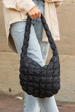 Cargar imagen en el visor de la galería, Dale Quilted Puffer Shoulder Bag