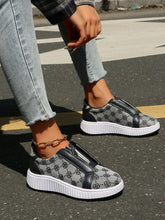 Cargar imagen en el visor de la galería, Floral Round Toe Sneakers with Zip