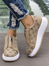 Cargar imagen en el visor de la galería, Floral Round Toe Sneakers with Zip