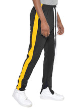 Cargar imagen en el visor de la galería, SINGLE STRIPE ANKLE ZIPPER TRACK PANTS