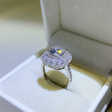 Load image into Gallery viewer, 2 Carat Moissanite 925 Sterling Silver Ring