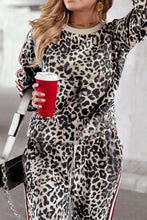 Load image into Gallery viewer, Plus Size Leopard Round Neck Top and Pants Set
