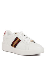 Cargar imagen en el visor de la galería, Loyalty Embroidery Detail Sneakers