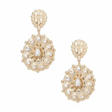 Cargar imagen en el visor de la galería, Clip On Brilliant Green Teardrop Crystal Earrings