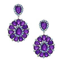 Cargar imagen en el visor de la galería, Clip On Brilliant Purple Teardrop Crystal Earrings