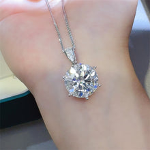Load image into Gallery viewer, 10 Carat Moissanite 925 Sterling Silver Pendant Necklace