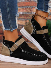 Cargar imagen en el visor de la galería, Contrast Round Toe Buckle Sneakers