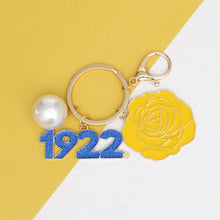 Load image into Gallery viewer, SGRHO Sorority Flower 1922 Keychain and Bag Clip