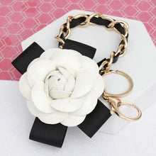 Load image into Gallery viewer, Keychain White Camellia Gold Chain Handbag Clip
