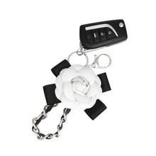 Load image into Gallery viewer, Keychain White Camellia Silver Chain Handbag Clip