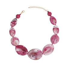 Load image into Gallery viewer, Collar Dark Pink Marbled Chunky Oval Bead Necklace