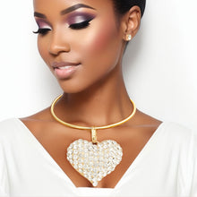 Load image into Gallery viewer, Gold Rigid Collar XL Rhinestone Heart Set
