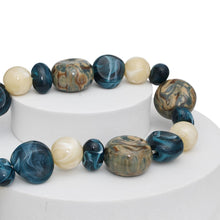 Cargar imagen en el visor de la galería, Beaded Green Dreamy Oceanic Chunky Necklace