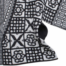 Load image into Gallery viewer, Cardigan Tile Print Knit Black and White for Women