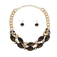 Cargar imagen en el visor de la galería, Beaded Deep Marbled Brown Gold Chain Necklace