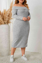Cargar imagen en el visor de la galería, Plus Size Square Neck Long Sleeve Slit Dress