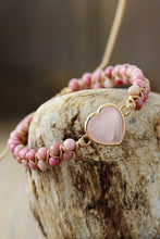 Cargar imagen en el visor de la galería, Rose Quartz Heart Beaded Bracelet