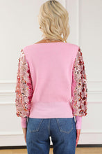 Cargar imagen en el visor de la galería, Sequin Long Sleeve V-Neck Sweater