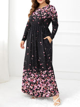 Cargar imagen en el visor de la galería, Plus Size Round Neck Maxi Dress with Pockets
