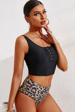 Cargar imagen en el visor de la galería, Conjunto de tankini con cuello cuadrado y medio broche