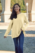 Cargar imagen en el visor de la galería, Basic Bae Full Size Ribbed Round Neck Long Sleeve Knit Top