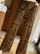 Load image into Gallery viewer, Leopard Wide Leg Pants