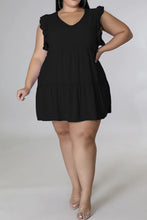 Cargar imagen en el visor de la galería, Plus Size V-Neck Frill Trim Mini Dress