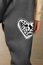 Cargar imagen en el visor de la galería, Simply Love Full Size Drawstring Heart Graphic Long Sweatpants