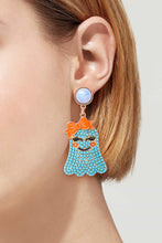 Load image into Gallery viewer, Smiling Ghost Shape Synthetic Pearl Earrings