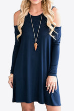 Cargar imagen en el visor de la galería, Cold-Shoulder Long Sleeve Round Neck Dress