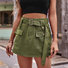 Cargar imagen en el visor de la galería, Belted Denim Shorts with Pockets