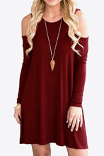 Cargar imagen en el visor de la galería, Cold-Shoulder Long Sleeve Round Neck Dress