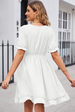 Cargar imagen en el visor de la galería, Swiss Dot Frill Trim Flounce Sleeve V-Neck Dress